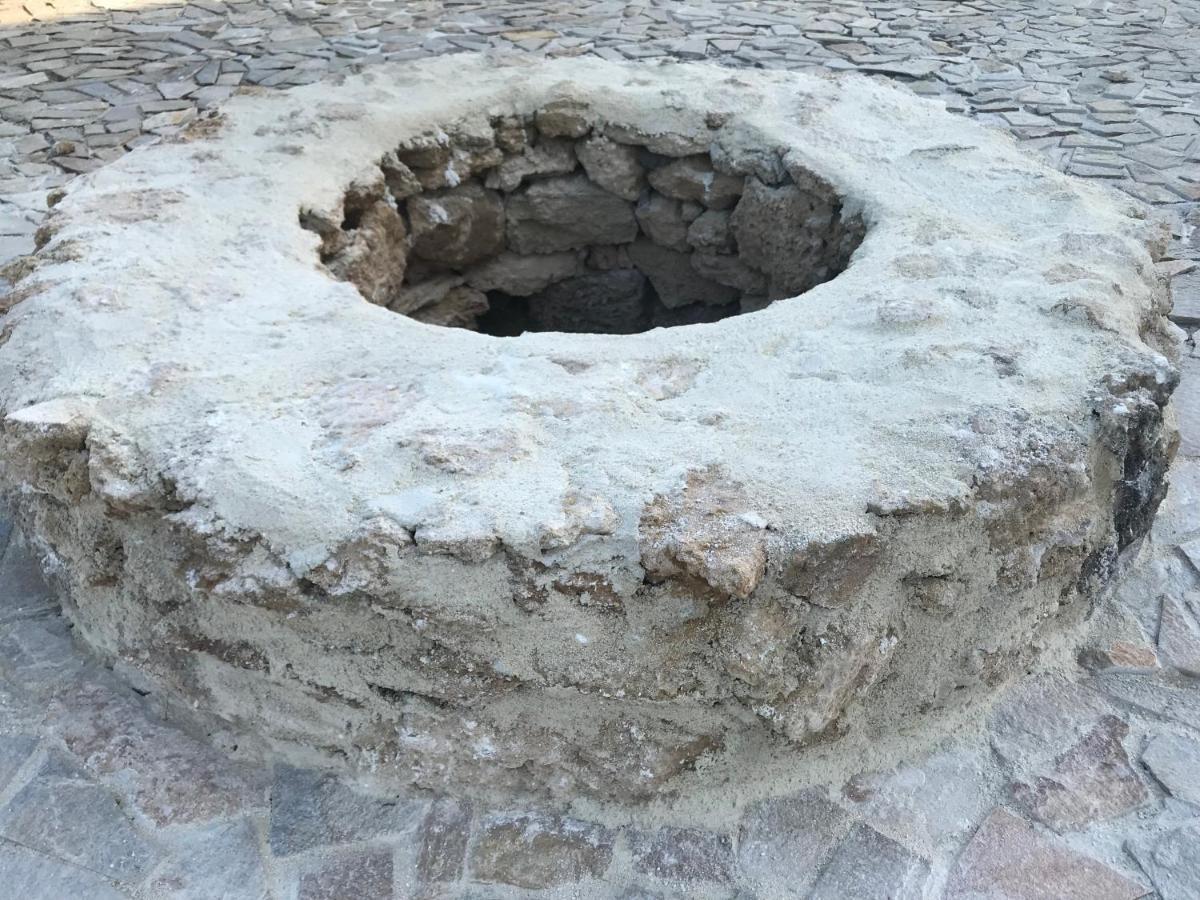 Ancient Well 호텔 소조폴 외부 사진